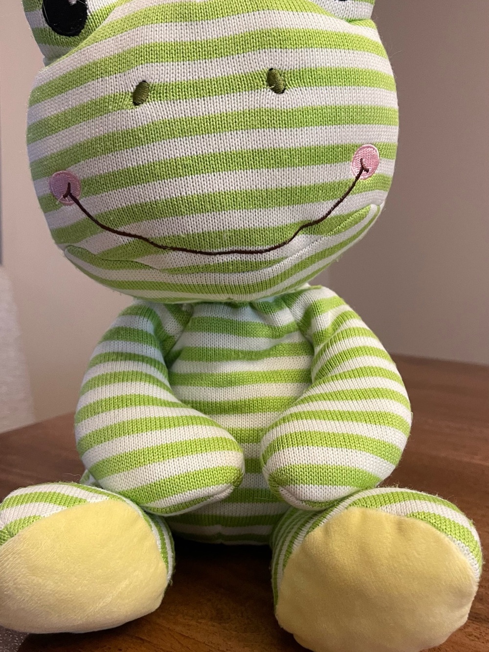 Goffa stuffed animal frog green and white stripe